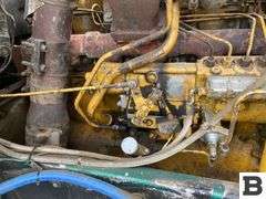 1987 Peterbilt 375 Tractor Truck