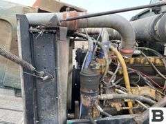 1987 Peterbilt 375 Tractor Truck