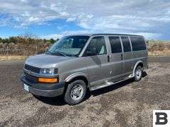 2004 Chevrolet Express 2500 Van