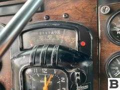 1987 Peterbilt 375 Tractor Truck