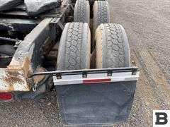 1987 Peterbilt 375 Tractor Truck