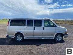 2004 Chevrolet Express 2500 Van