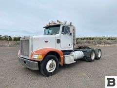 1987 Peterbilt 375 Tractor Truck