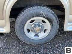 2004 Chevrolet Express 2500 Van