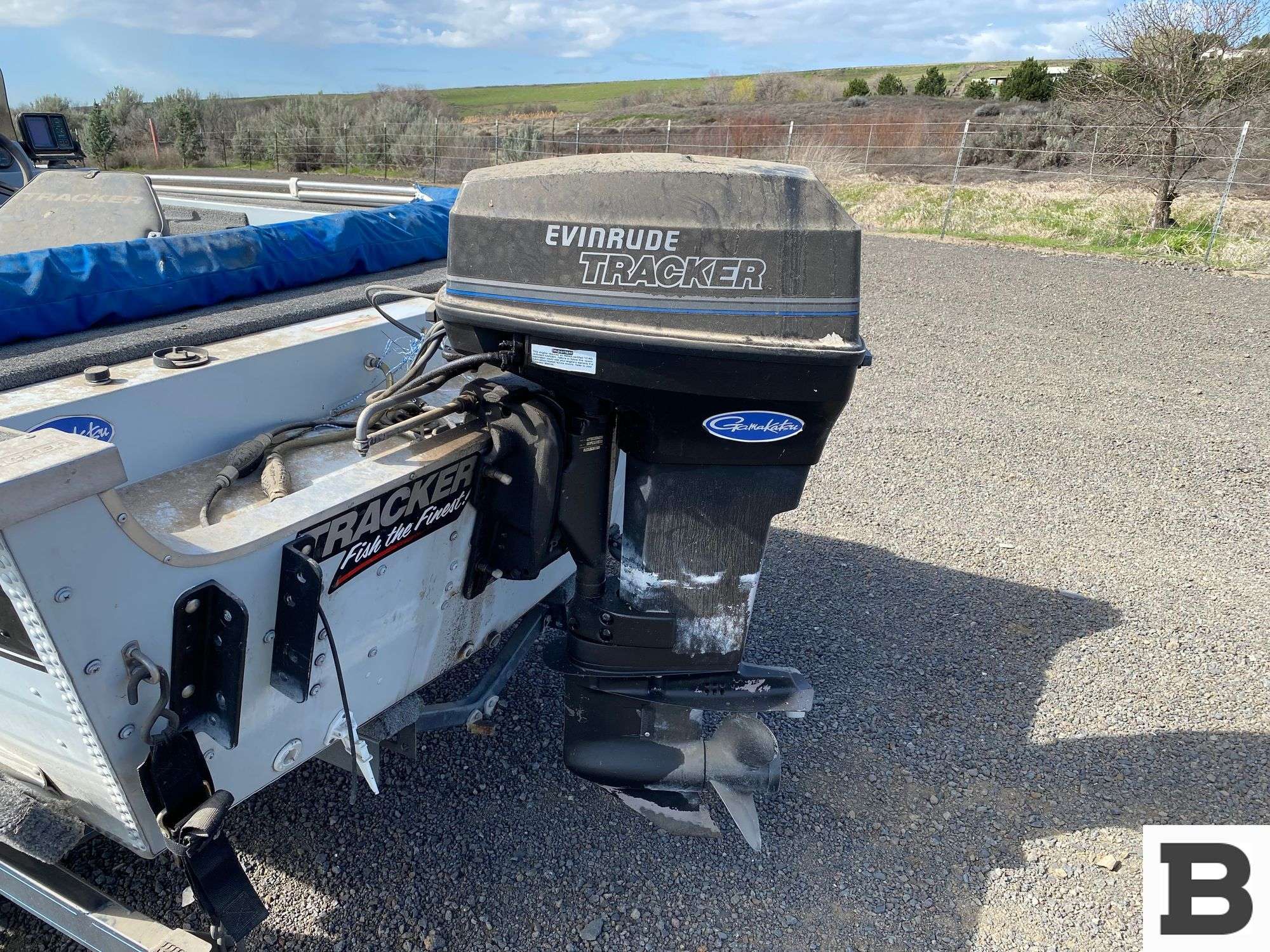 1993 White River Marine Tracker 15' Boat & 1993 Tracker