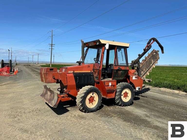 Ditch Witch 7020 Trencher