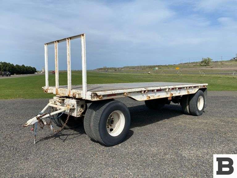 1981 INDEP Flatbed Trailer