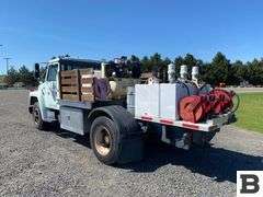 1988 International 1654 Service Truck
