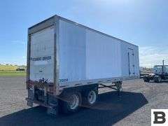 1999 Utility VS2R Van Trailer
