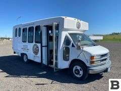 2001 Chevrolet Express 3500 Van
