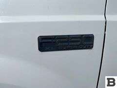 2001 Ford F-250 Pickup