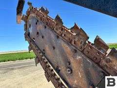 Ditch Witch 7020 Trencher