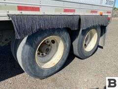 1999 Utility VS2R Van Trailer