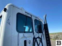 2015 Freightliner Cascadia 125 Tractor Truck