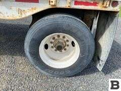 1981 INDEP Flatbed Trailer