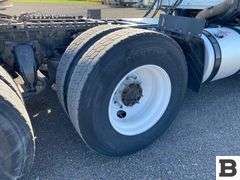2015 Freightliner Cascadia 125 Tractor Truck