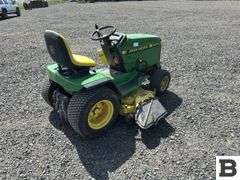 John Deere GT275 Riding Lawn Mower
