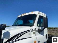 2015 Freightliner Cascadia 125 Tractor Truck