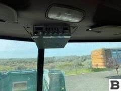 2009 Peterbilt 384 Tractor Truck