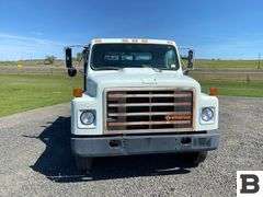 1988 International 1654 Service Truck