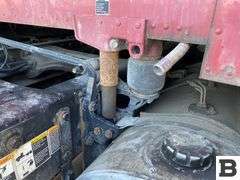 2015 Kenworth T680 Tractor Truck