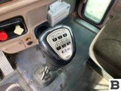 2009 Peterbilt 384 Tractor Truck