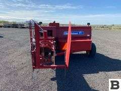 2018 New Holland BC5080 Baler