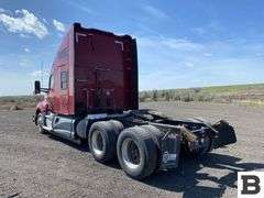 2015 Kenworth T680 Tractor Truck