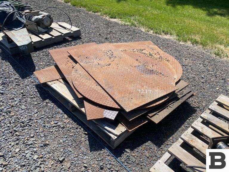Diamond Plate Steel Sheets (Various sizes and shapes)
