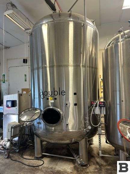 Glacier Tank 2100 Gallon Stainless Steel Tank