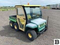 John Deere Gator