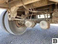 1992 Freuhauf Dry Van Trailer