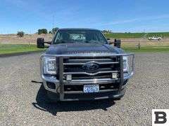 2012 Ford F-350 Cab Chassis Pickup