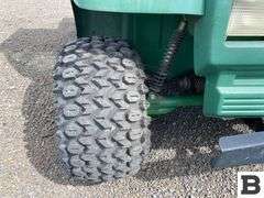 John Deere Gator