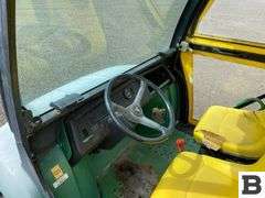 John Deere Gator