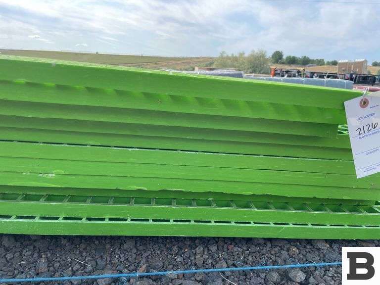13'x24" Plastic Grading