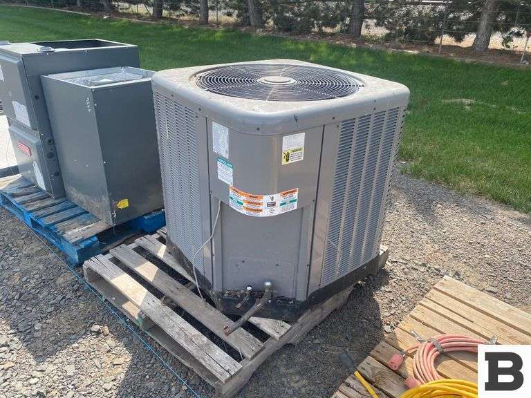 2019 Ruud RP1448AJ1NA Heat Pump Unit
