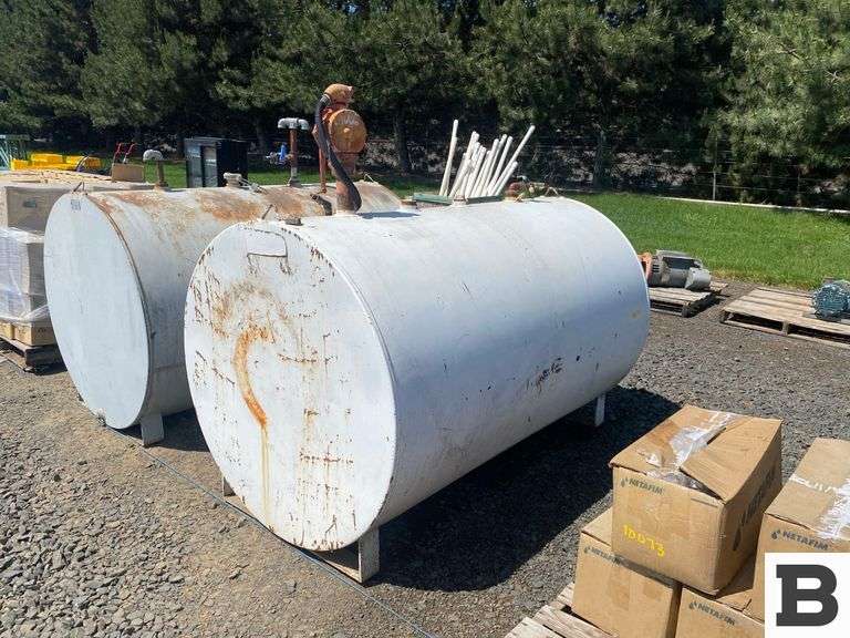 500 Gallon Tank