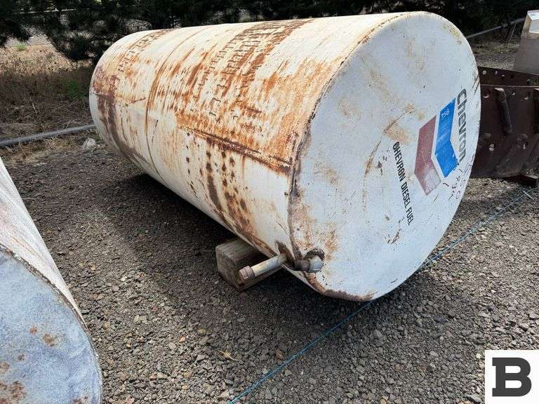 550 Gallon Fuel Tank Booker Auction Company