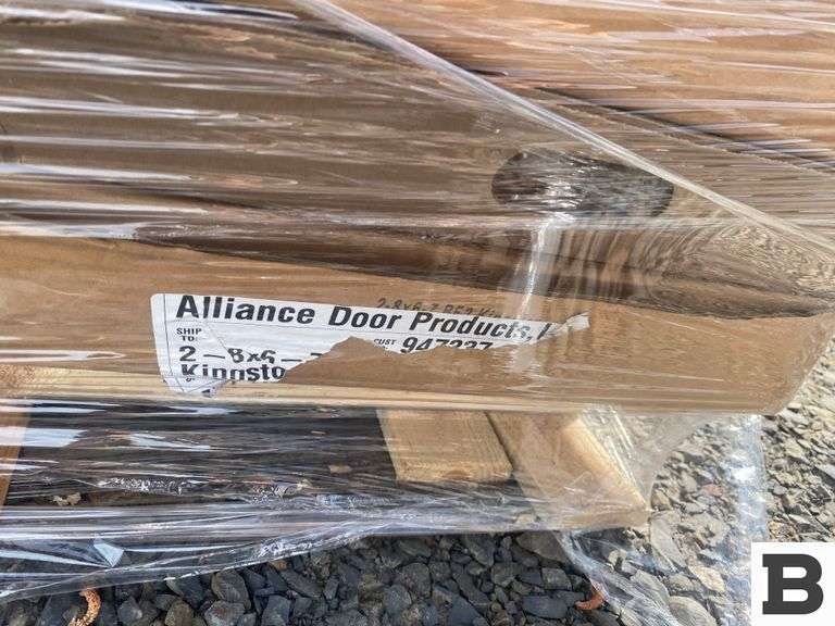(6) Solid Core Hardboard Prehungs, (12) Bifolds