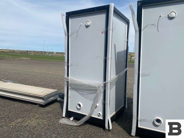 Mobile Single Toilet