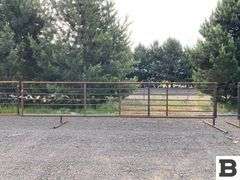 24' Free Standing Panel w/ 12' Gate