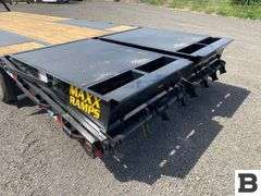 2025 Diamond T 10225DTF Gooseneck Flatbed Trailer