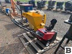 Toro 16" 98cc Snowthrower, International Wood Chipper