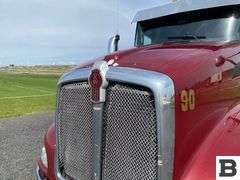 2014 Kenworth T660 Tractor Truck
