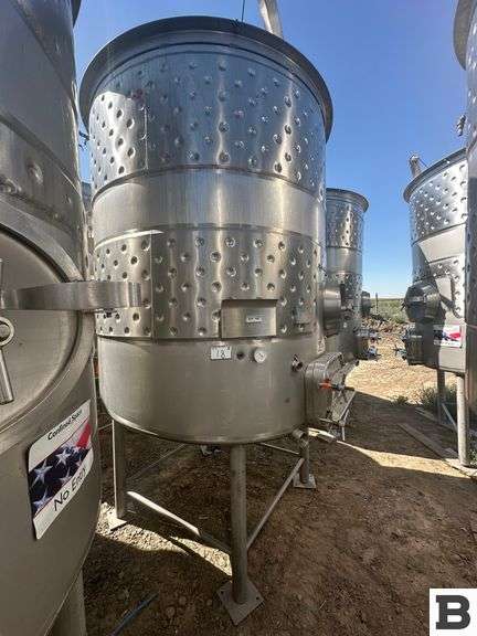 2003 Ripley 1430 Gallon Stainless Steel Fermenting Tank