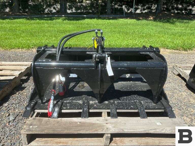 Mini Grab Bucket Attachment