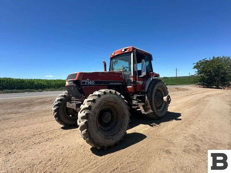 1988 Case International 7140 Tractor - Zillah, WA