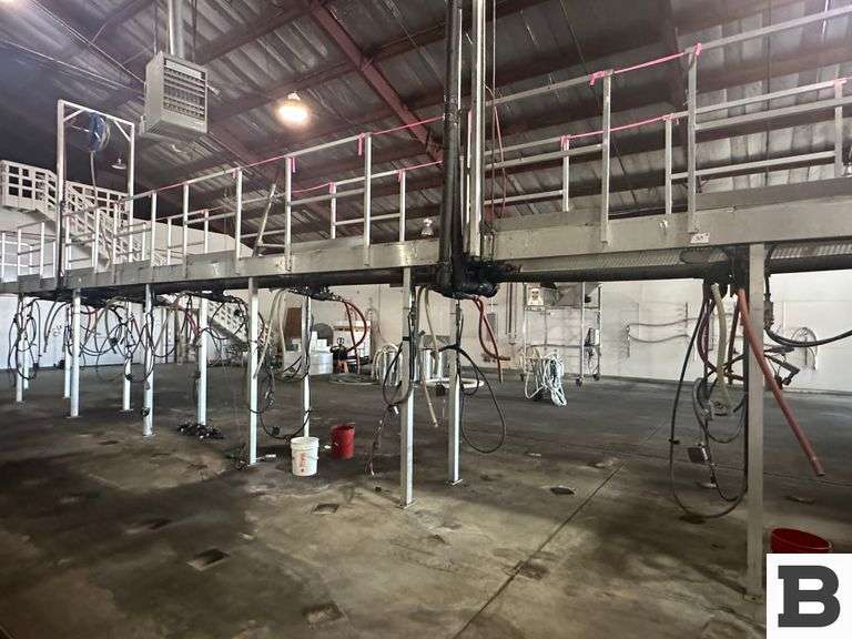 30' Aluminum Catwalk