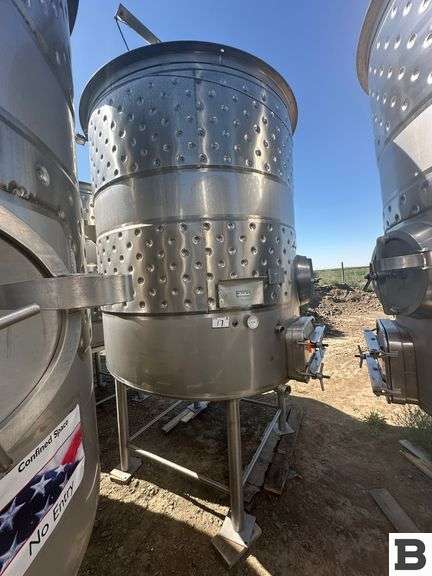 2003 Ripley 1430 Gallon Stainless Steel Fermenting Tank